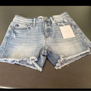 KanCan shorts size medium new with tags